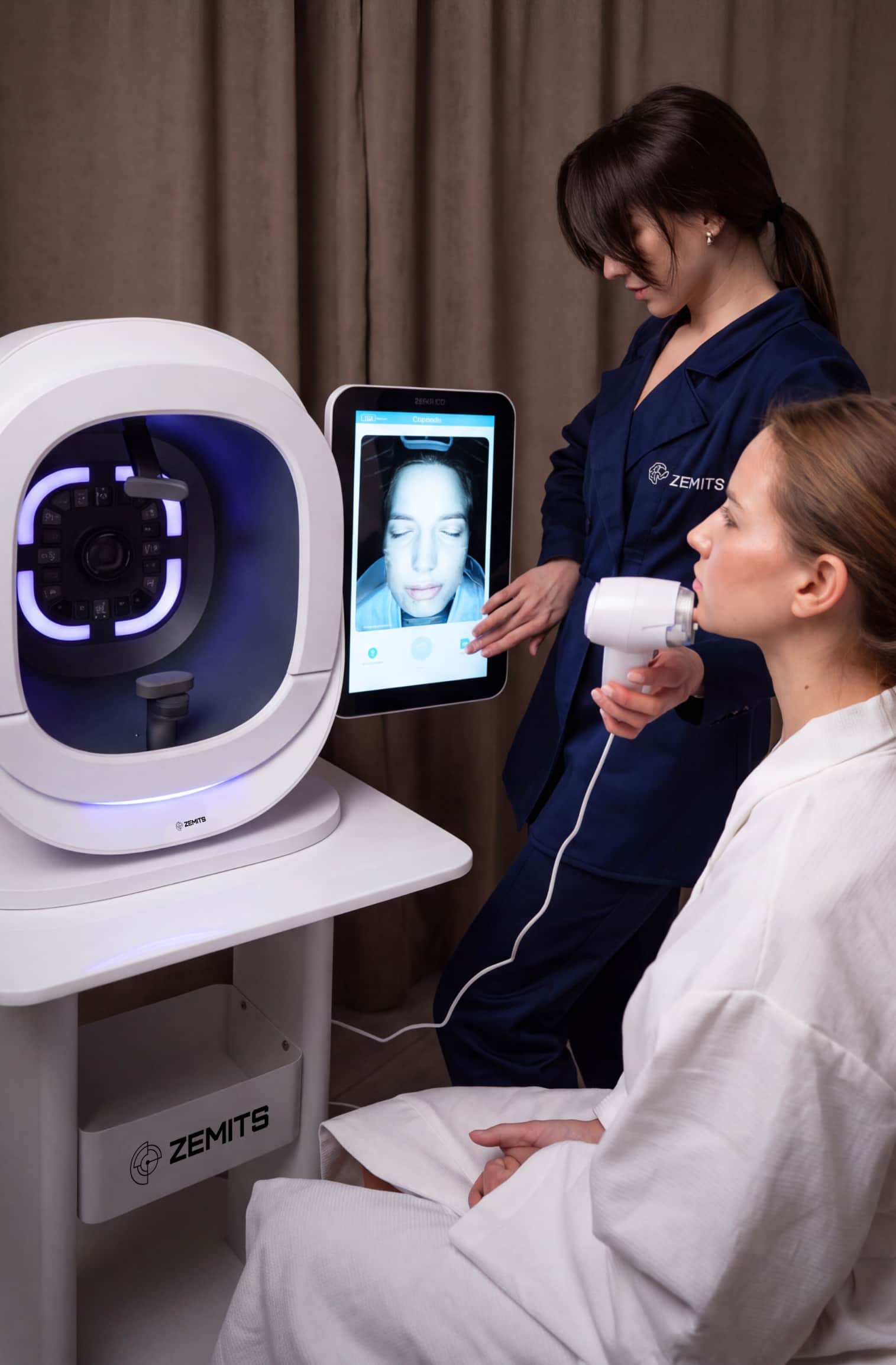 Zemits VeraFace Pro multi-view facial capture interface shown during a consultation